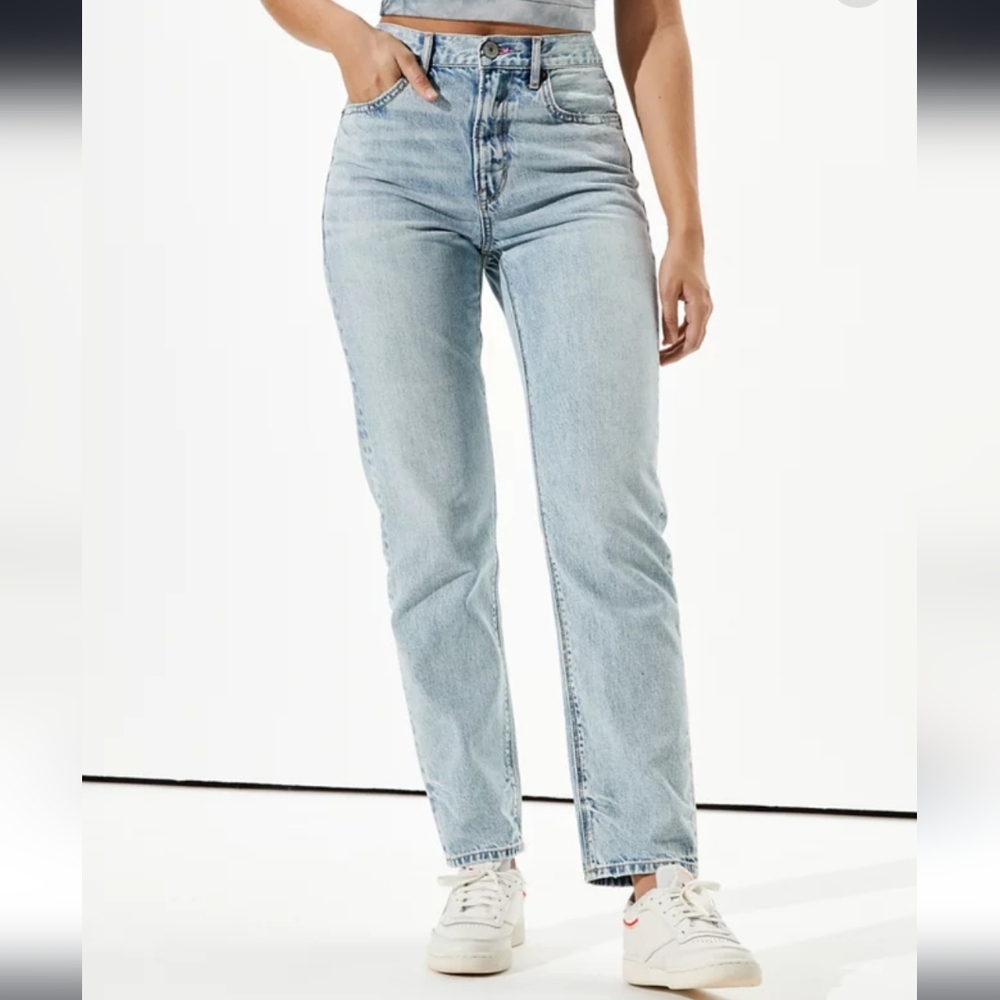 Size 10 90's boyfriend American Eagle pride jeans